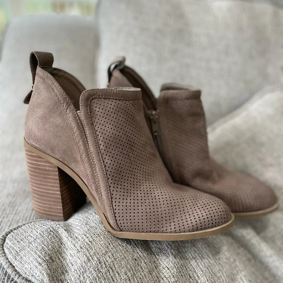 Madden Girl Shoes - Madden Girl Evita Heeled Bootie - Taupe Brown - Size 8.5